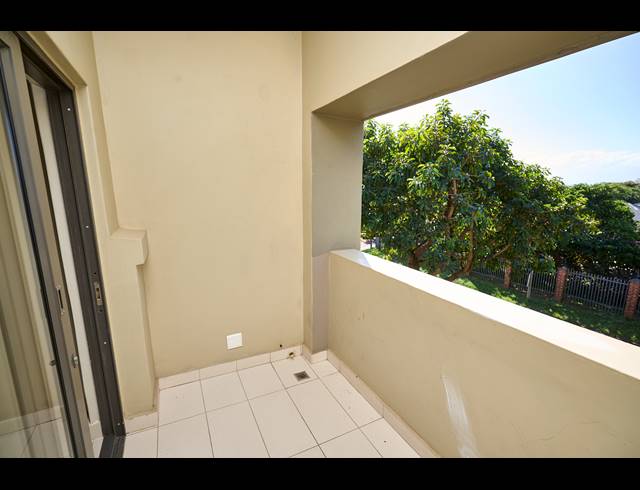 2 BEDROOM APARTMENT TO LET IN UMHLANGA RIDGE